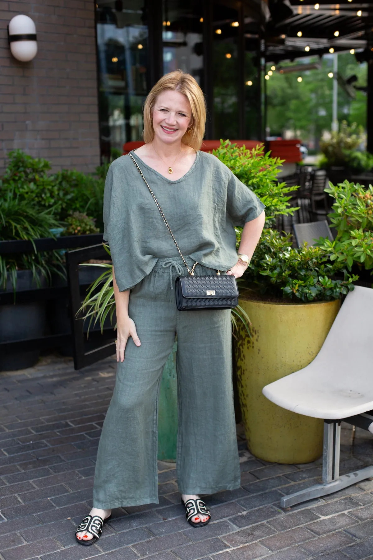 V-Neck Linen Dolman Sleeve Crop Top sold by French Cuff product image thumbnail 4