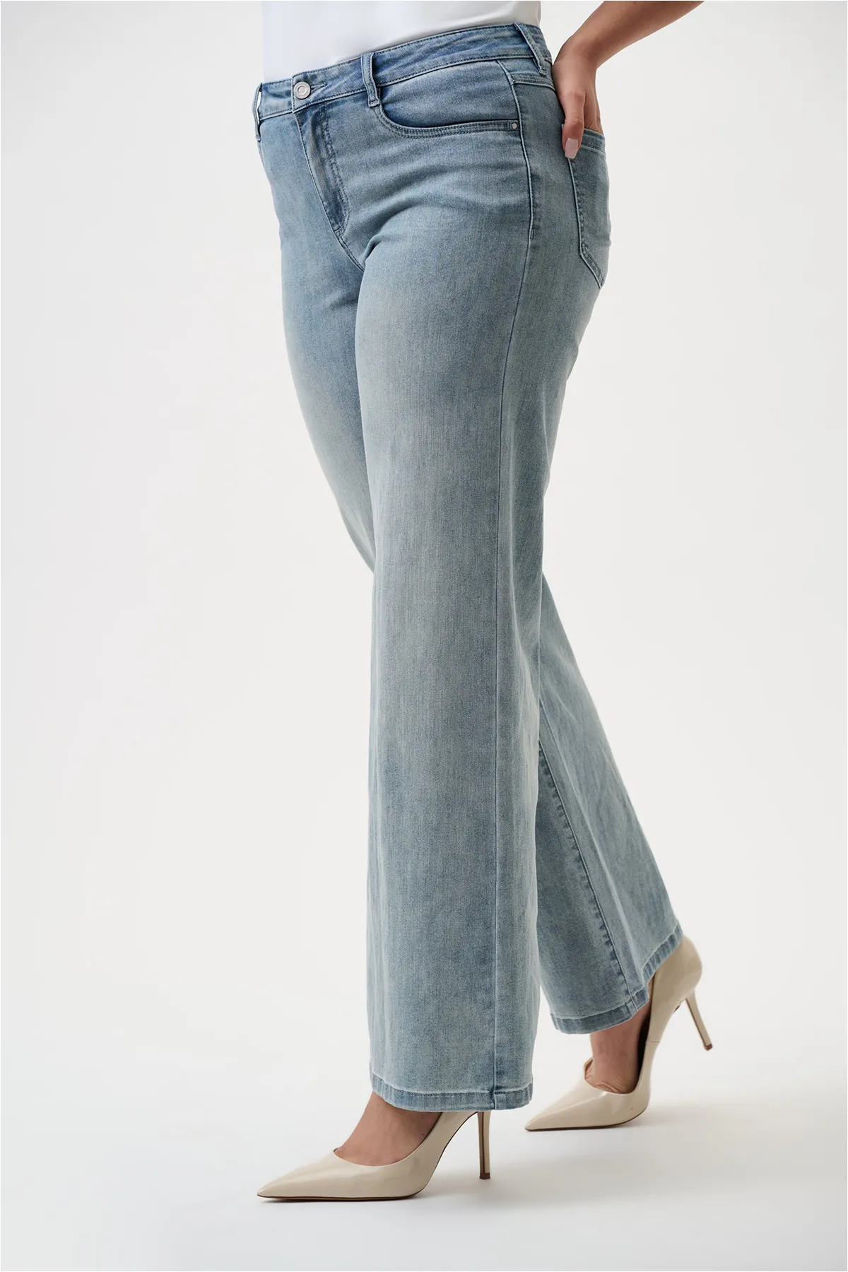 Goldie Classic Wide-Leg Stretch Jeans sold by French Cuff product image thumbnail 3