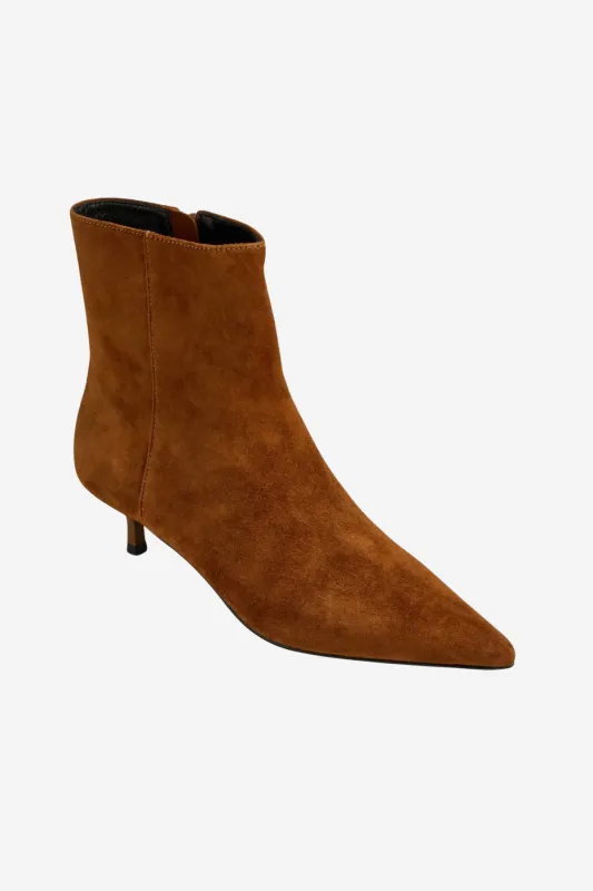 Soho Boot made by Yosi Samra