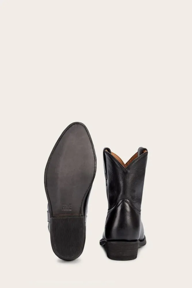 Frye Women BILLY SHORT BLACK/SOFT TUMBLED LEATHER sold by Frye product image thumbnail 5