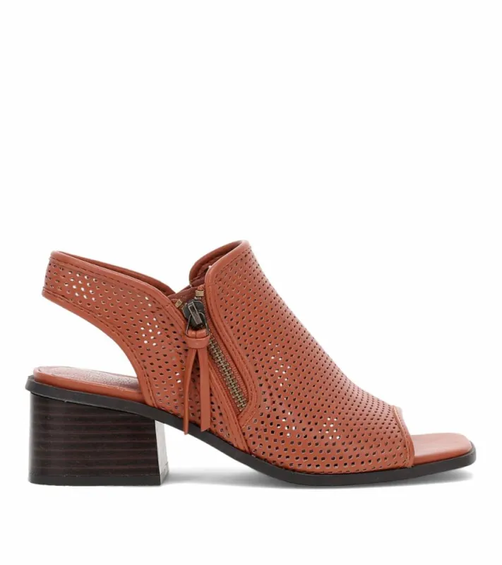 Frye and Co Women OASYS COGNAC/NAPLES PU sold by Frye