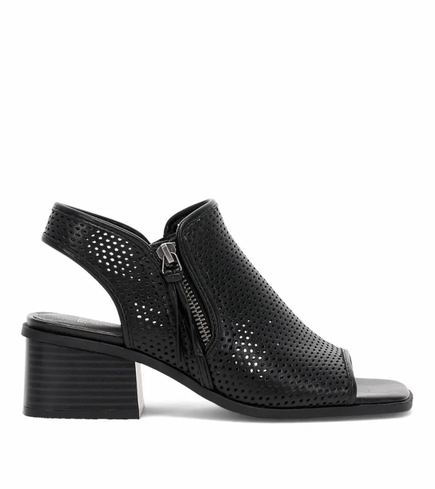 Frye and Co Women OASYS BLACK/NAPLES PU sold by Frye