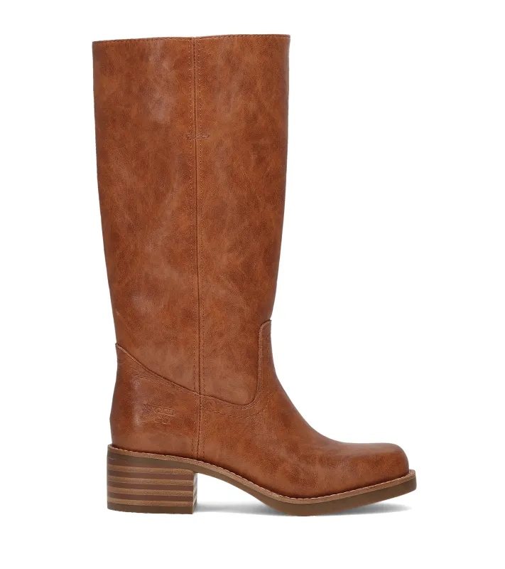 FRYE AND CO WOMEN MIRANDA 14 CARAMEL made by Frye