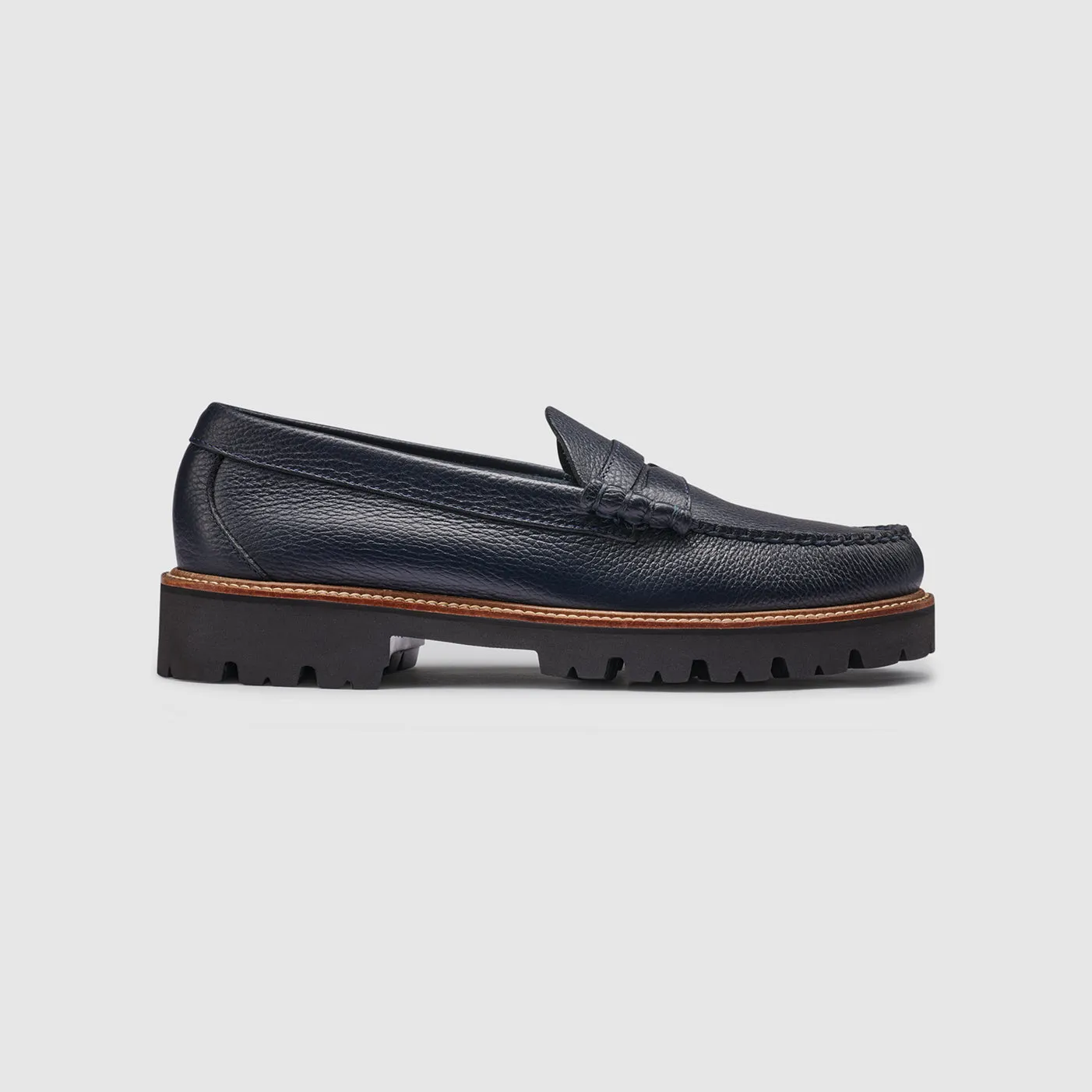 MENS LARSON SOFTY SUPER LUG WEEJUNS LOAFER sold by G.H. Bass & Co. product image thumbnail 2