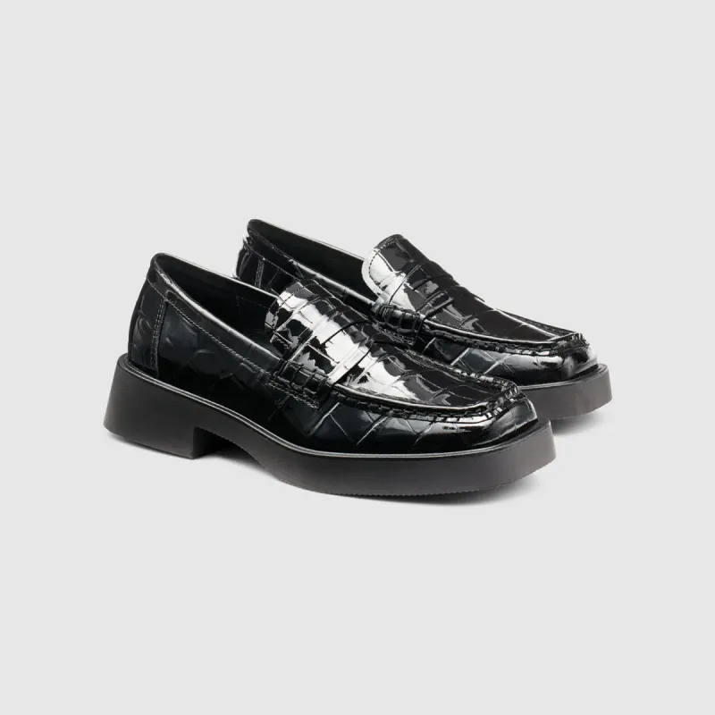 WOMENS BOWERY SQUARE TOE LOAFER sold by G.H. Bass & Co.