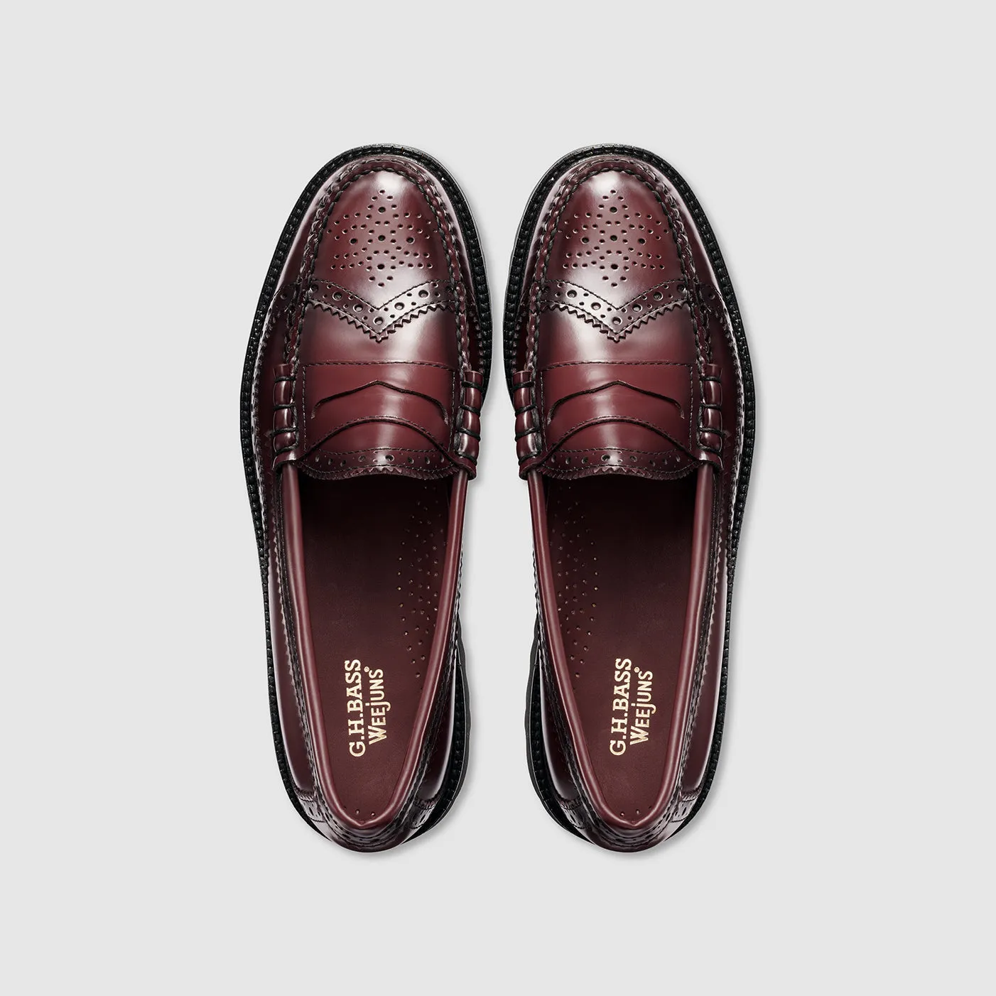 MENS LARSON WINGTIP LUG WEEJUNS LOAFER sold by G.H. Bass & Co. product image thumbnail 3