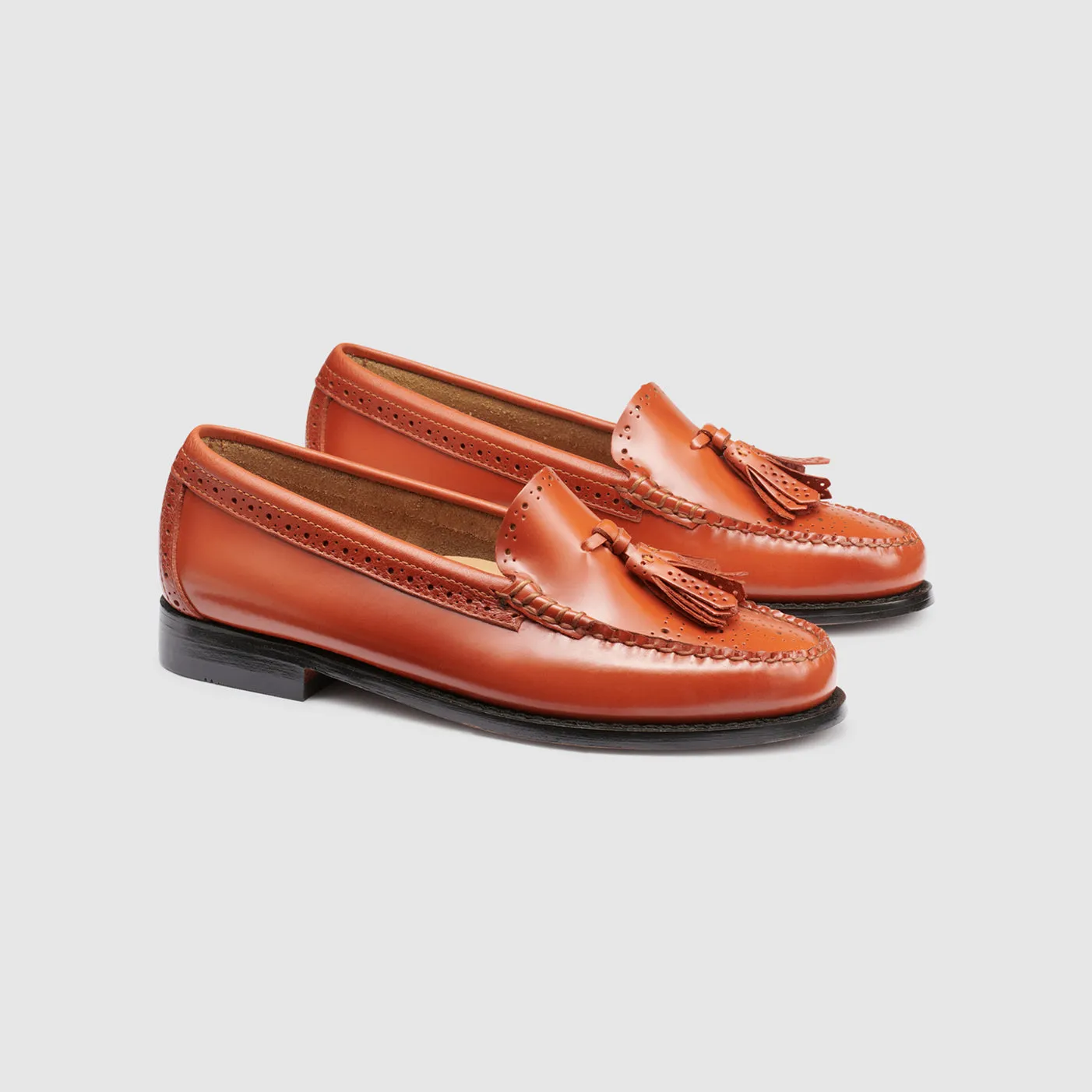 G.H. Bass & Co. WOMENS ESTELLE TASSEL WEEJUNS LOAFER | Parallel
