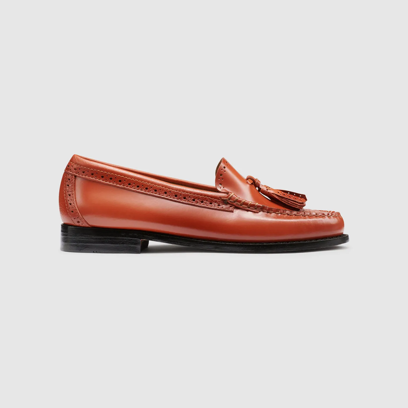 WOMENS ESTELLE TASSEL WEEJUNS LOAFER sold by G.H. Bass & Co. product image thumbnail 3