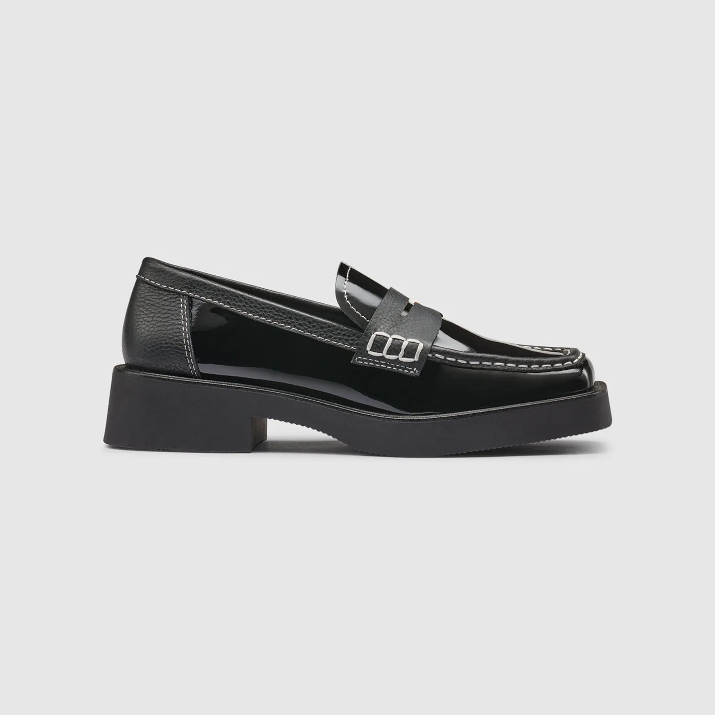 WOMENS BOWERY SQUARE TOE PENNY LOAFER sold by G.H. Bass & Co. product image thumbnail 2