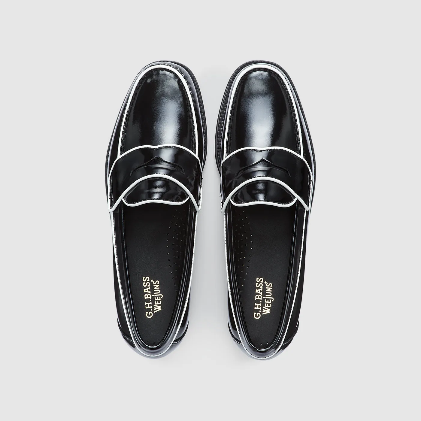 MENS LOGAN PIPING EASY WEEJUNS LOAFER sold by G.H. Bass & Co. product image thumbnail 5