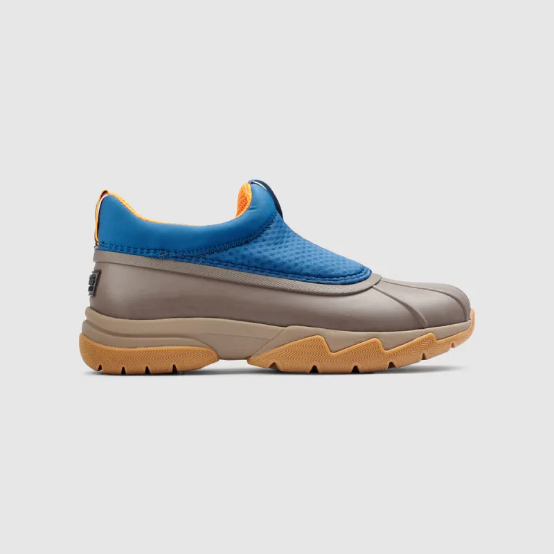 MENS FIELD DUCK LOW SLIP ON sold by G.H. Bass & Co.
