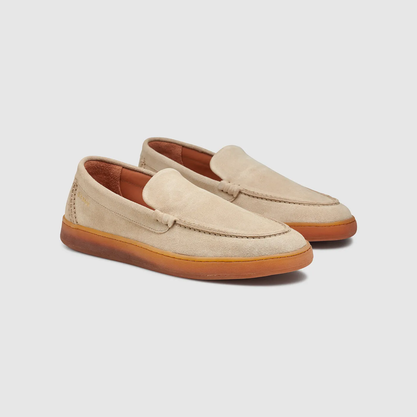 MENS GUM SOLE LOAFER sold by G.H. Bass & Co.