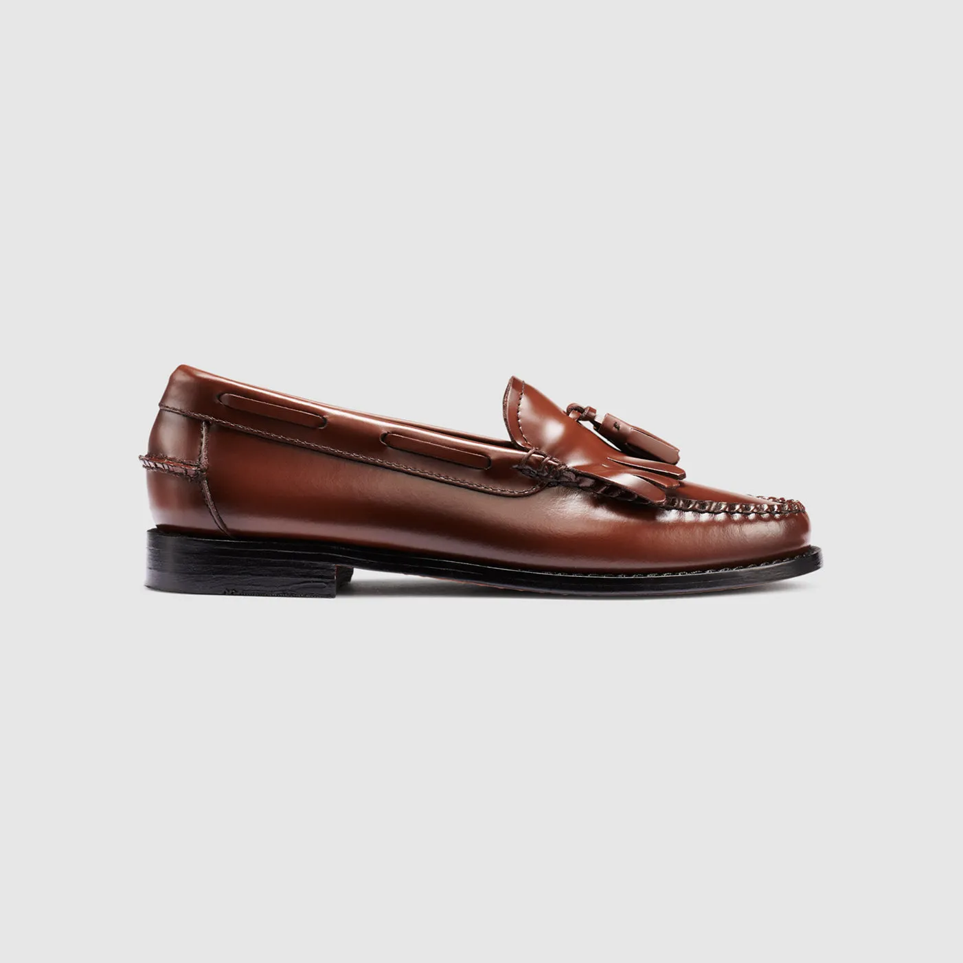 WOMENS ESTHER KILTIE TASSEL WEEJUNS LOAFER sold by G.H. Bass & Co. product image thumbnail 2