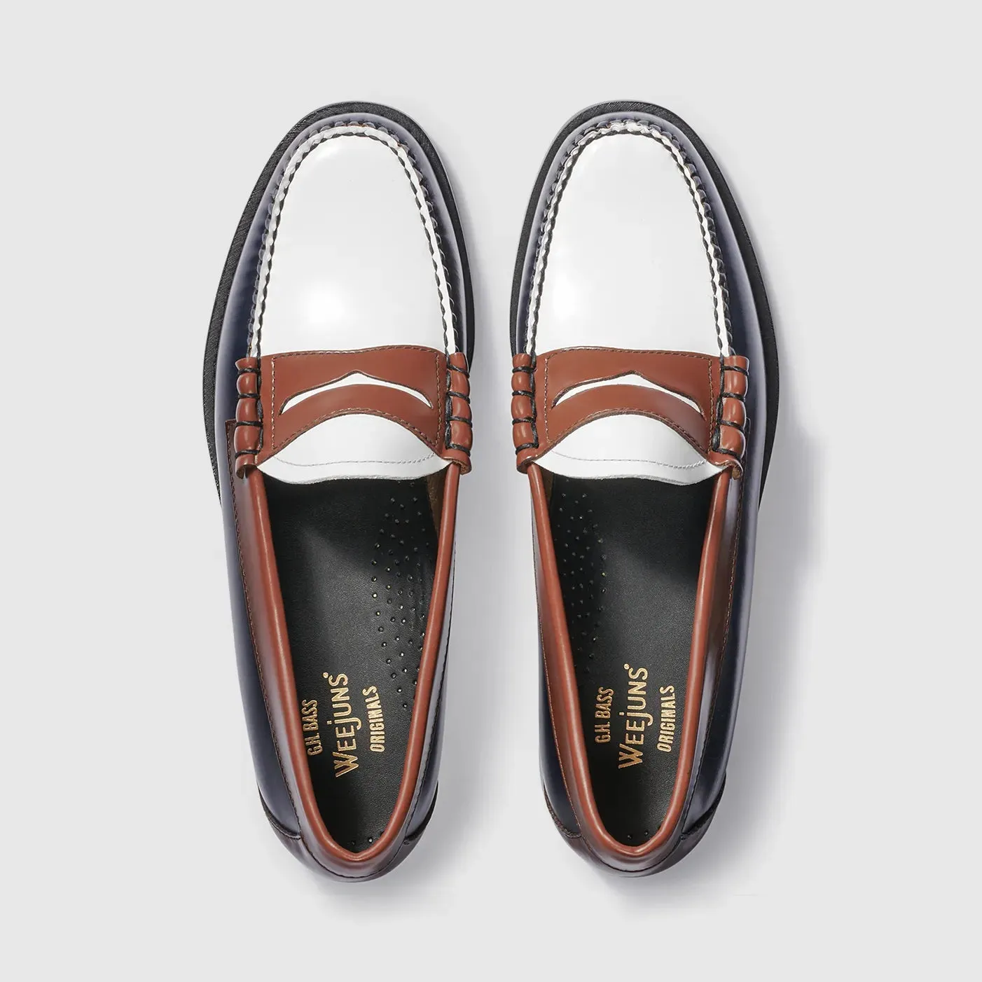 MENS LARSON CONTRAST WEEJUNS LOAFER sold by G.H. Bass & Co. product image thumbnail 3