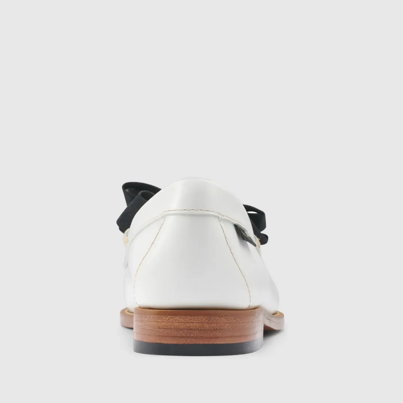 WOMENS LILLIAN BOW WEEJUNS LOAFER sold by G.H. Bass & Co. product image thumbnail 4