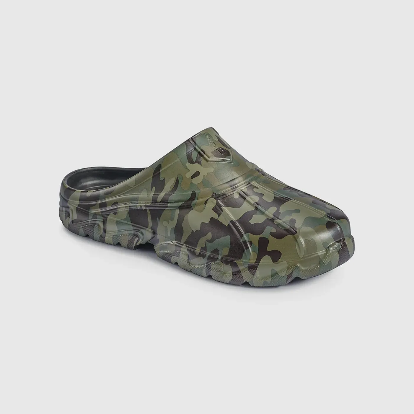 MENS FIELD SLIDE SHOE sold by G.H. Bass & Co.