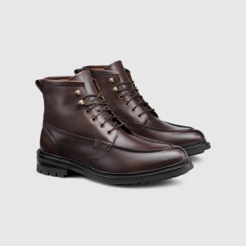 MENS CHASE MOC TOE BOOT sold by G.H. Bass & Co.