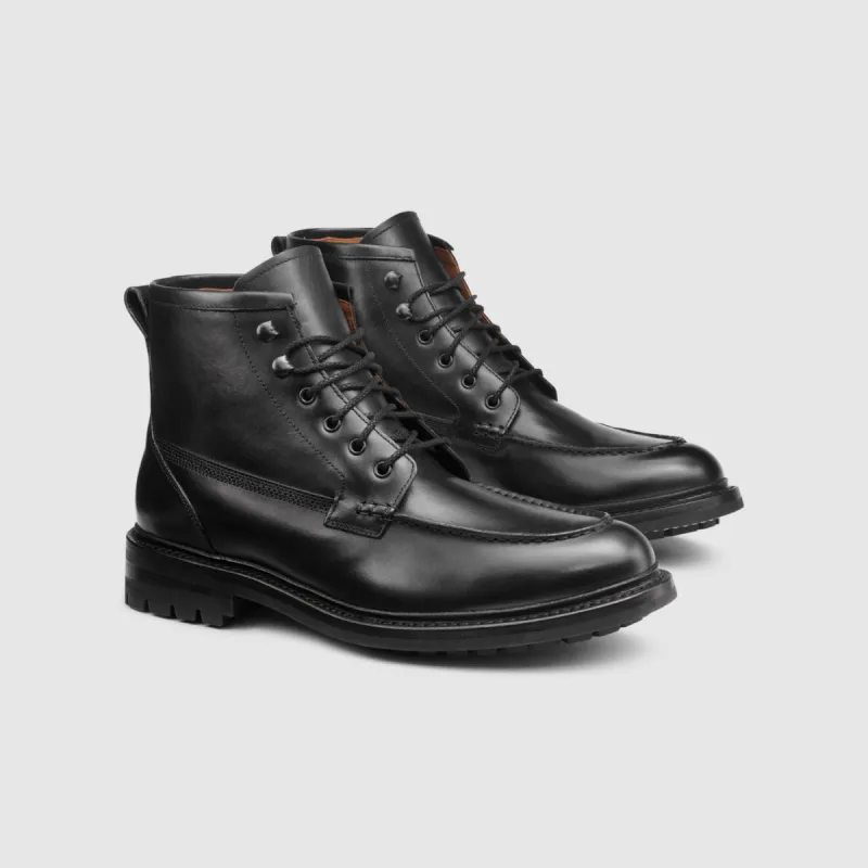 MENS CHASE MOC TOE BOOT sold by G.H. Bass & Co.