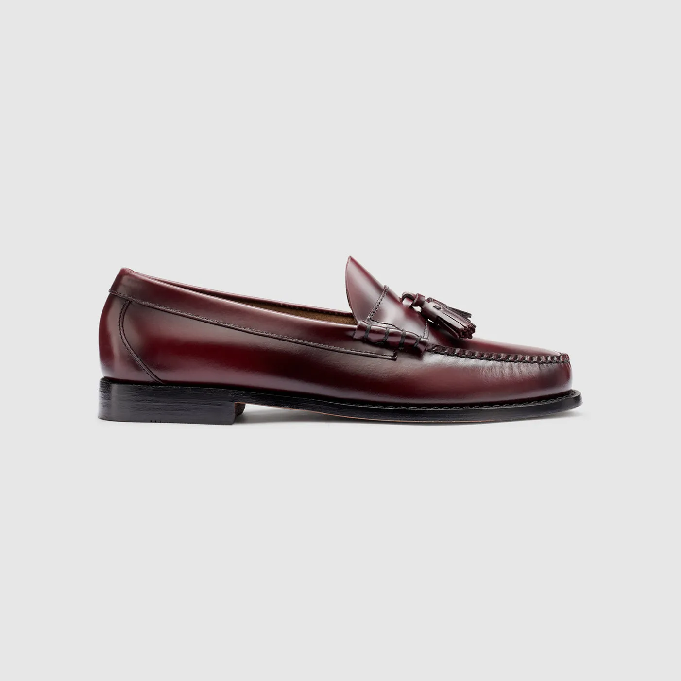 MENS LENNOX TASSEL WEEJUNS LOAFER sold by G.H. Bass & Co. product image thumbnail 2