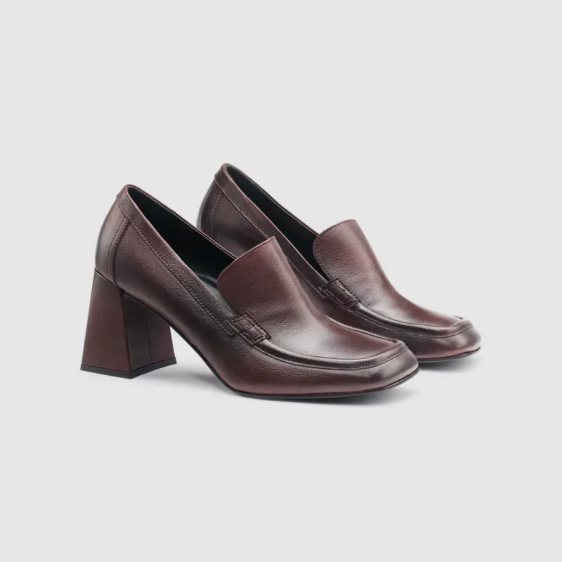 WOMENS MEREDITH LOAFER HEELS sold by G.H. Bass & Co.