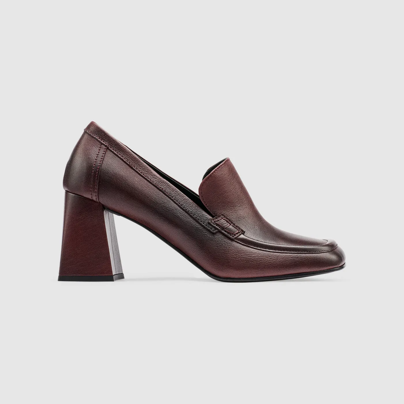 WOMENS MEREDITH LOAFER HEELS sold by G.H. Bass & Co. product image thumbnail 2