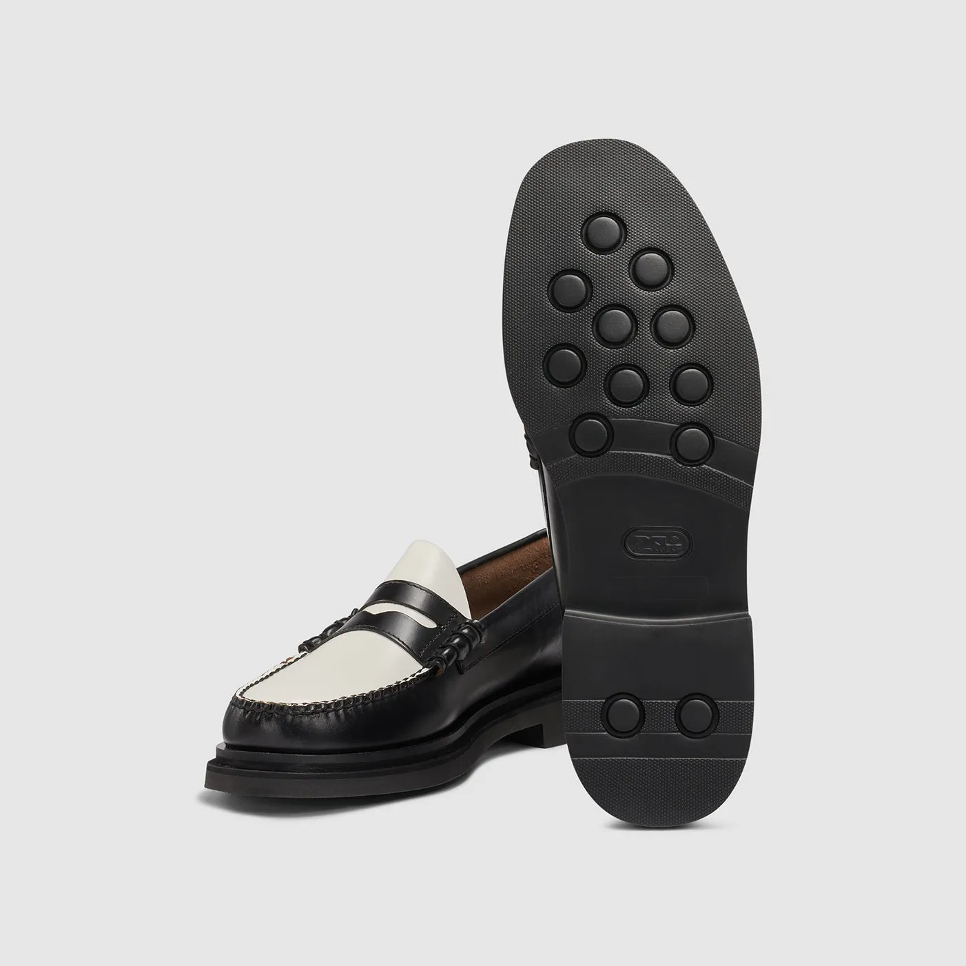 MENS LARSON STEP WEEJUN PENNY LOAFER sold by G.H. Bass & Co. product image thumbnail 5