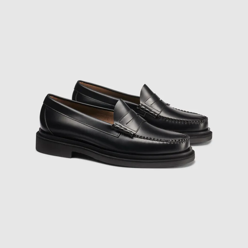 MENS LARSON STEP MOC PENNY LOAFER sold by G.H. Bass & Co.