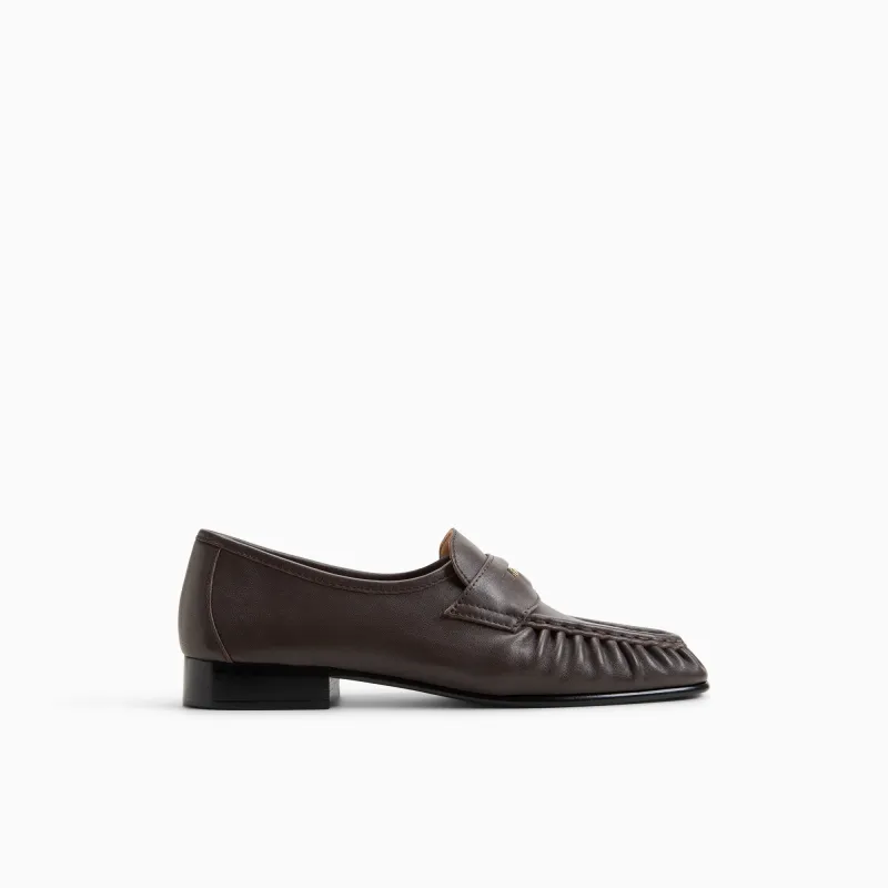 Women's G.H.BASS x Aritzia Milton Coin Penny Loafer made by G.H.BASS