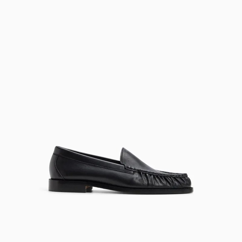 Men's Venetian Gathered Weejuns® Loafer made by G.H.BASS