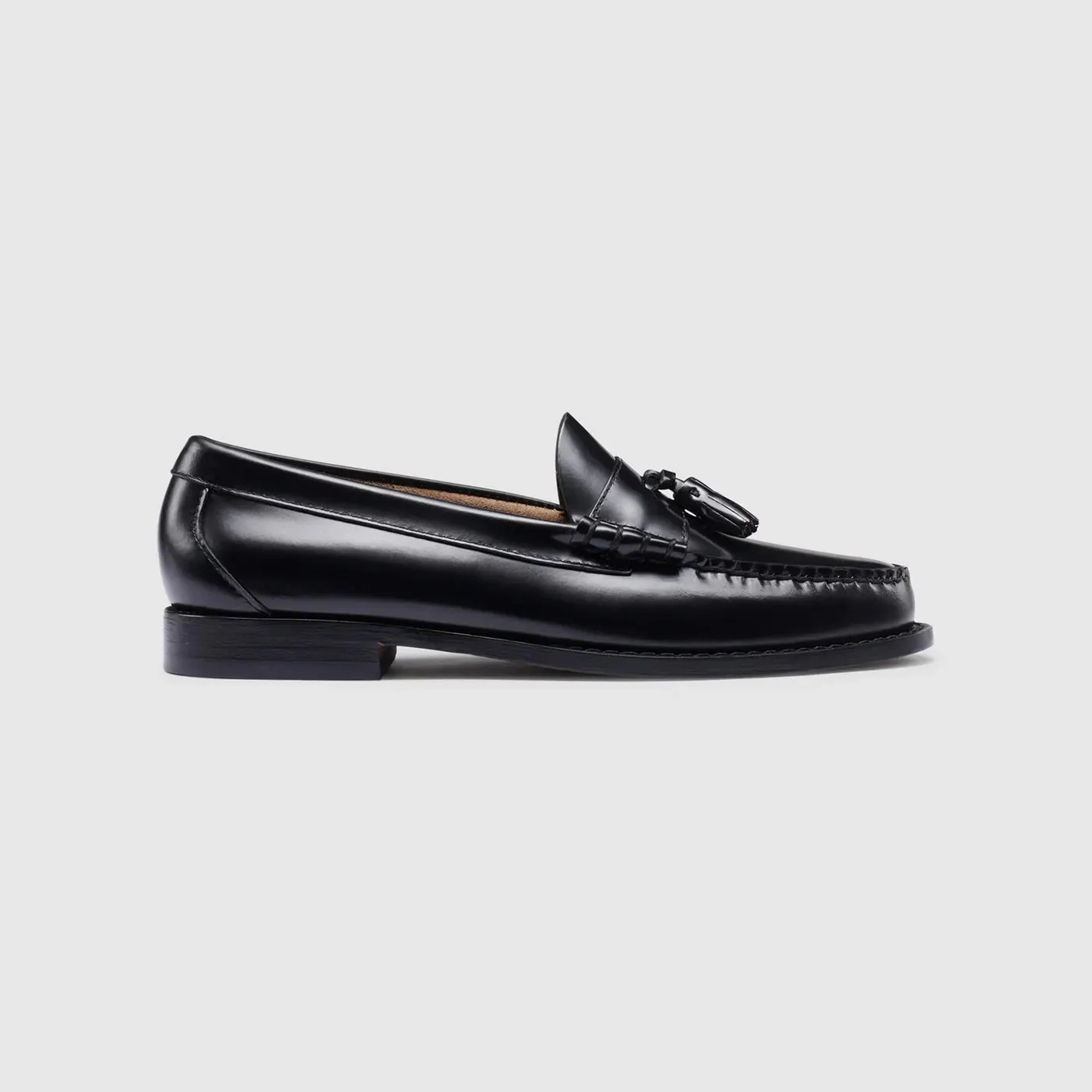 MENS LENNOX LEATHER TASSEL WEEJUNS LOAFER sold by G.H. Bass & Co. product image thumbnail 2