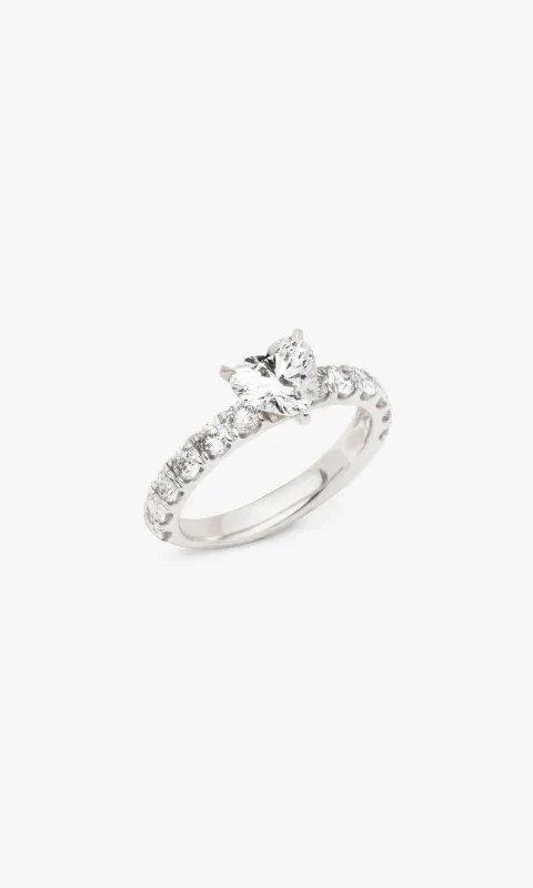 LE GRAND AMOUR HEART RING 1.04 Carat sold by Generation Love