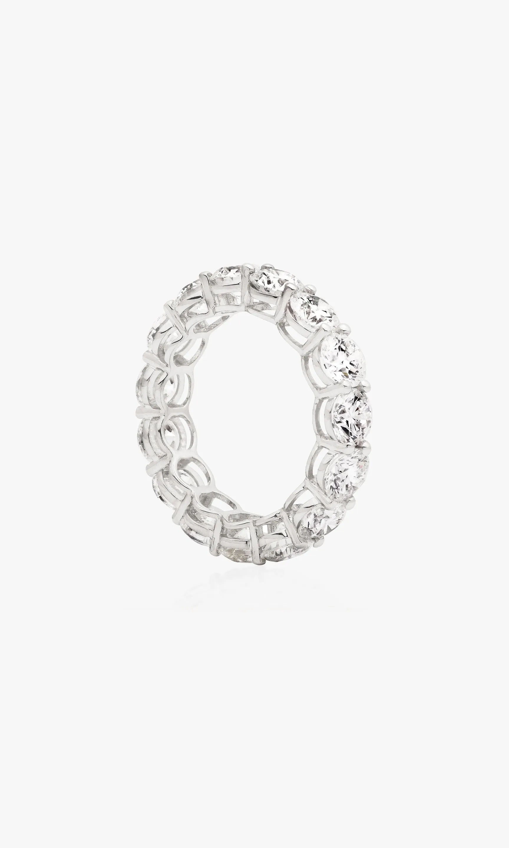 THE FOREVER ROUND CUT BAND 6.11 Carats sold by Generation Love product image thumbnail 3