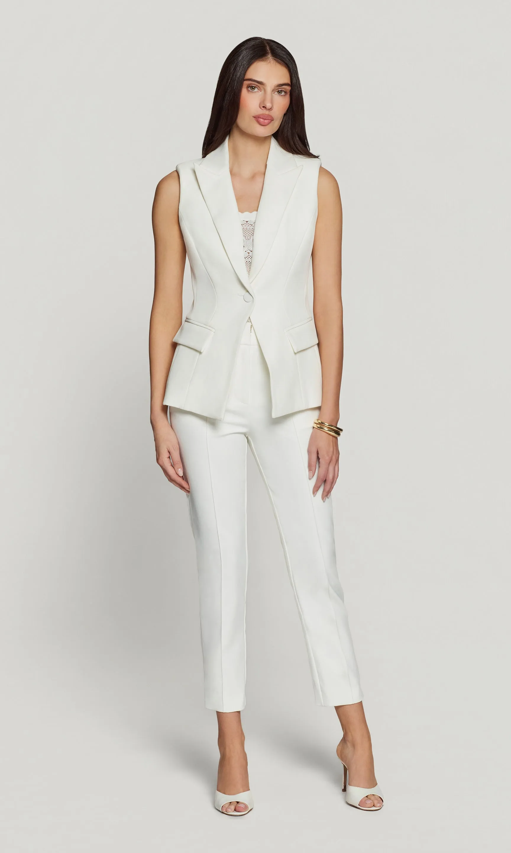 Rialto Crepe Sleeveless Blazer sold by Generation Love product image thumbnail 4