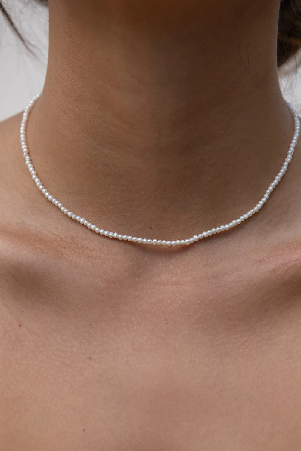 CLASSIC PEARL CHOKER sold by Gillia product image thumbnail 4