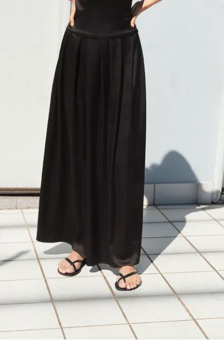 MARIA FARRO-VAI FLIP FLOPS sold by Gillia product image thumbnail 4