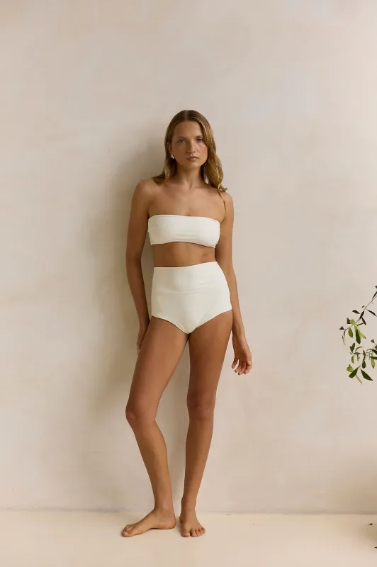 JANIS BOTTOM sold by Gillia