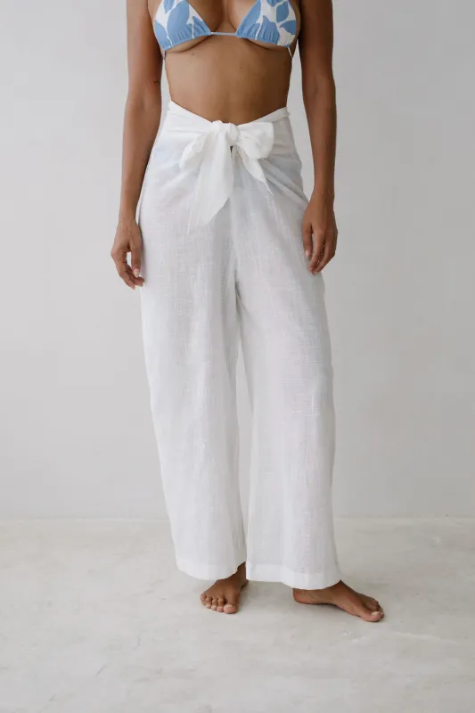 REYNA PANT sold by Gillia