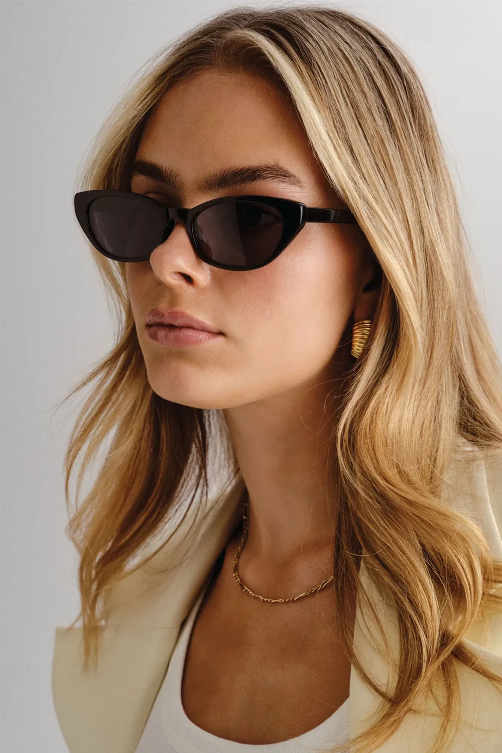 LUV LOU - TAYLOR SUNGLASSES sold by Gillia product image thumbnail 3