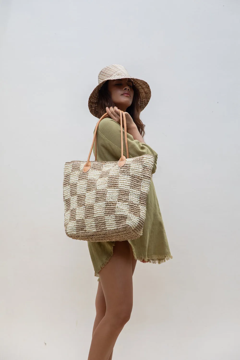 RAFFIA CHECKER BEACH BAG sold by Gillia