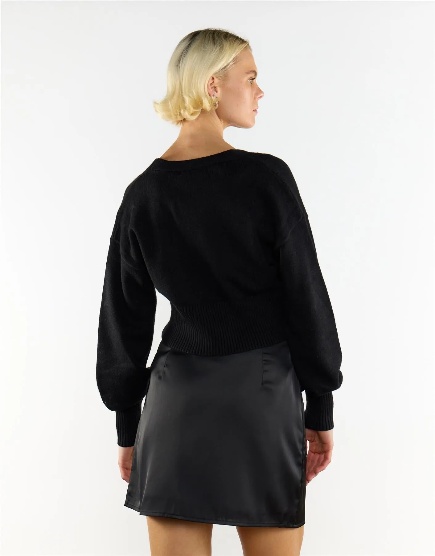 Black Fine-Knitted Long Sleeve Cropped Cardigan sold by Glamorous product image thumbnail 2