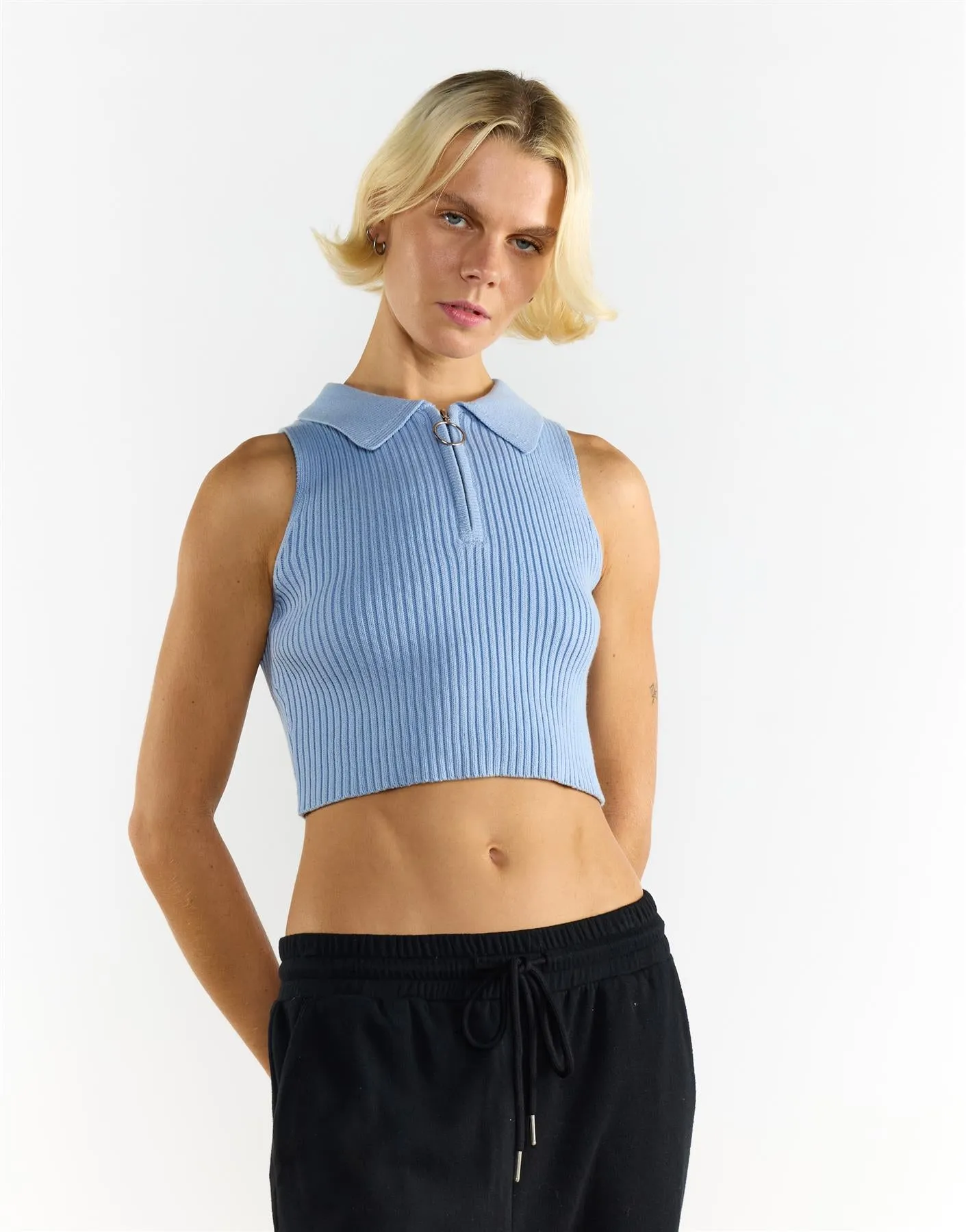 Knitted Light Blue Half Zip Sleeveless Crop Top sold by Glamorous product image thumbnail 4