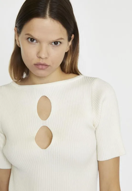 Cut Out Crop Top - Vanilla sold by Glamorous