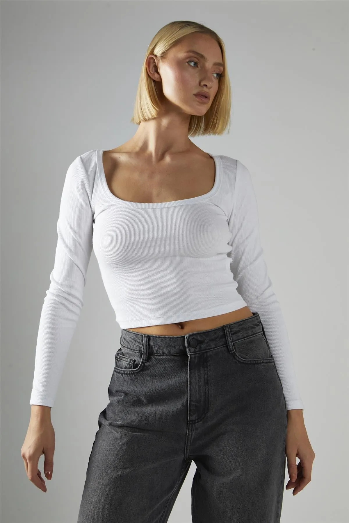 Scoop Neck Crop Tops - White Rib sold by Glamorous product image thumbnail 3