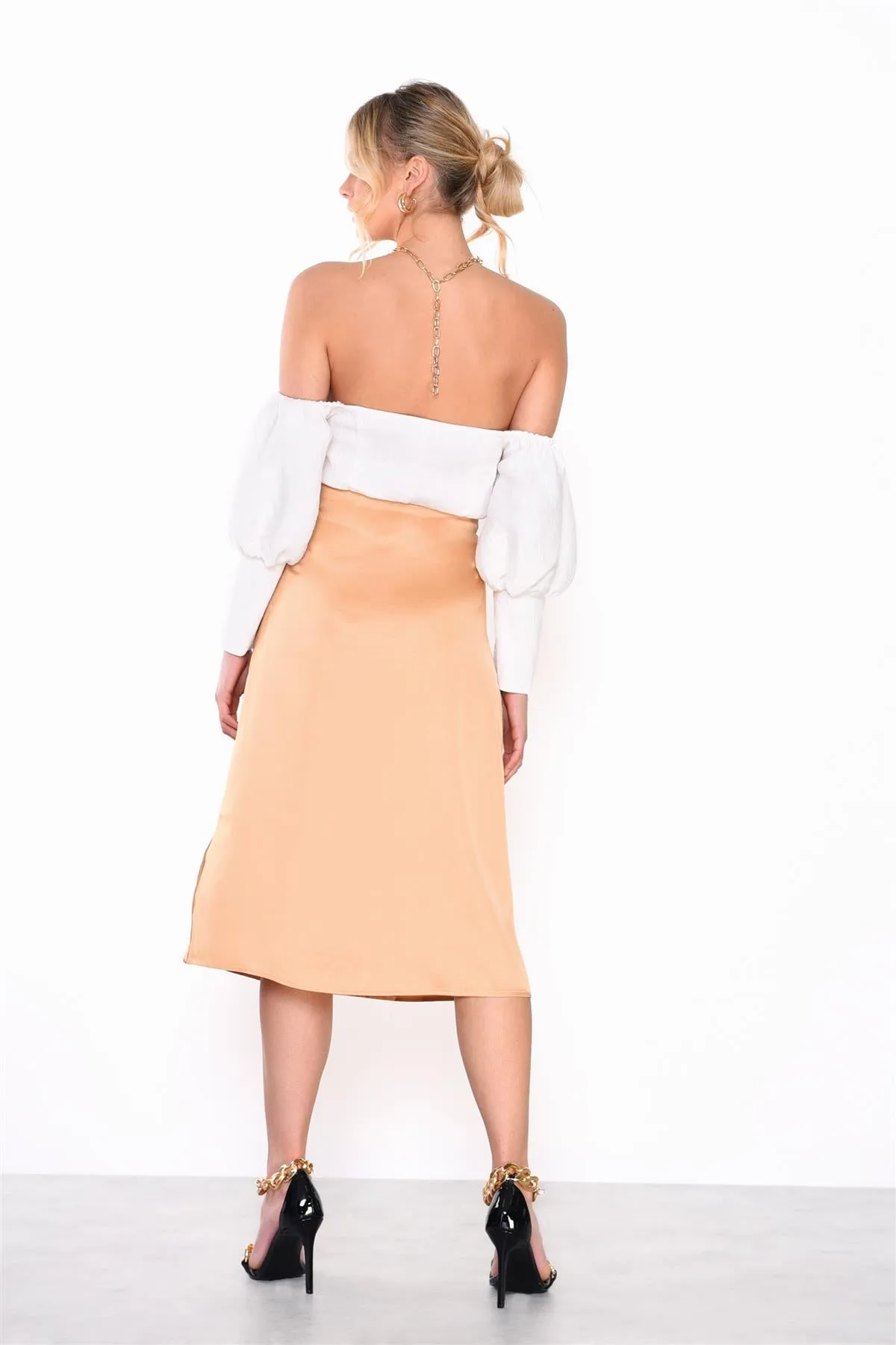 Off-White Textured Puff-Sleeve Bardot-Bodysuit sold by Glamorous product image thumbnail 2