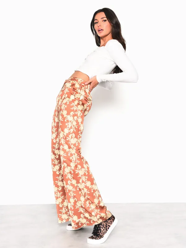 Glamorous Tan Yellow Floral Trousers sold by Glamorous