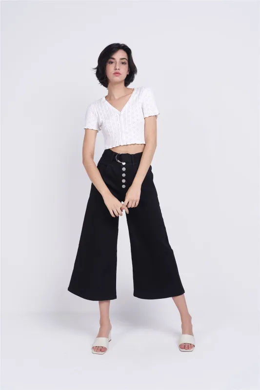 White Button-Up Short sleeve-top sold by Glamorous