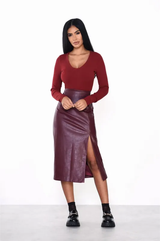 Deep Red Scoop Neck Long-Sleeve-Bodysuit sold by Glamorous