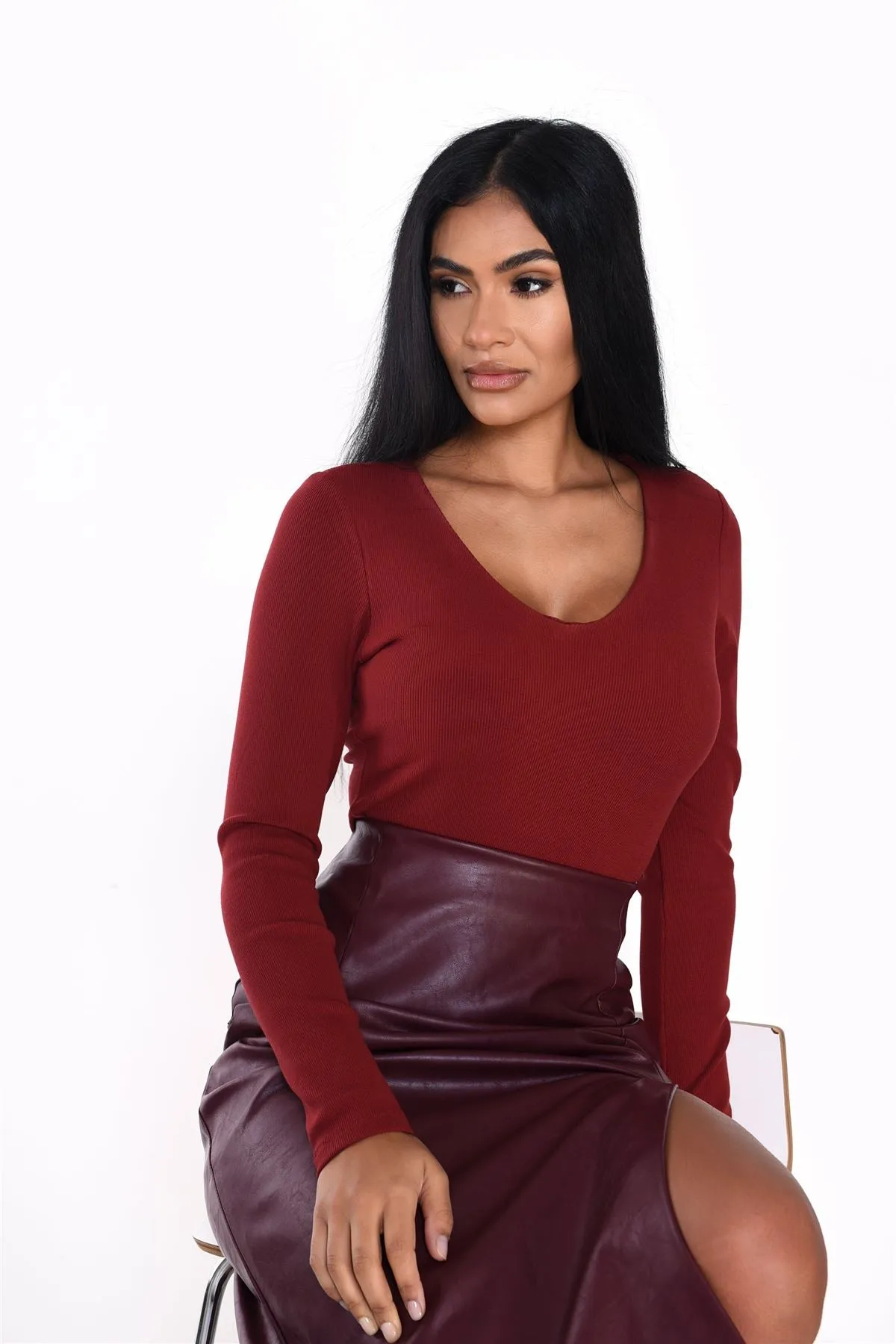 Deep Red Scoop Neck Long-Sleeve-Bodysuit sold by Glamorous product image thumbnail 3