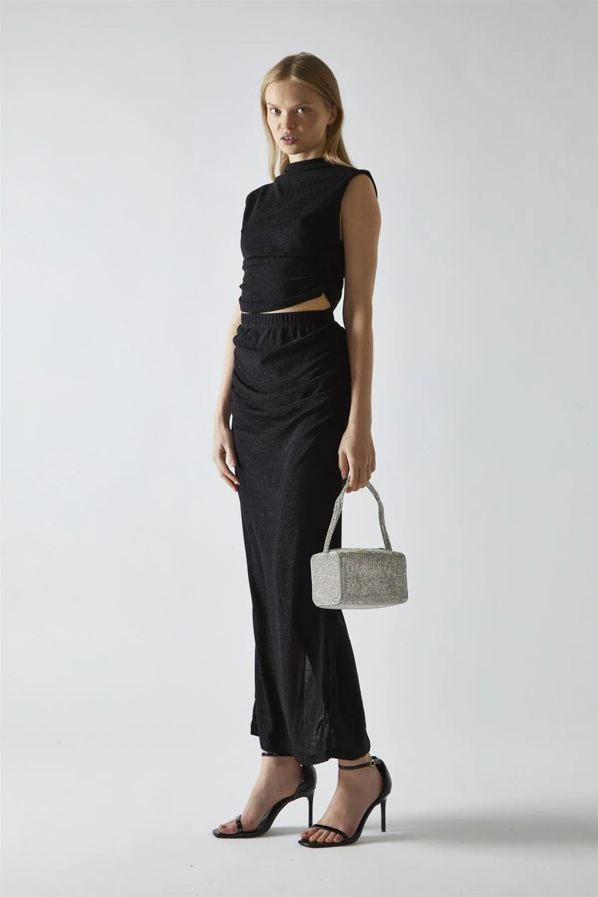 Black-Glitter High-neck Crop-Top sold by Glamorous product image thumbnail 4
