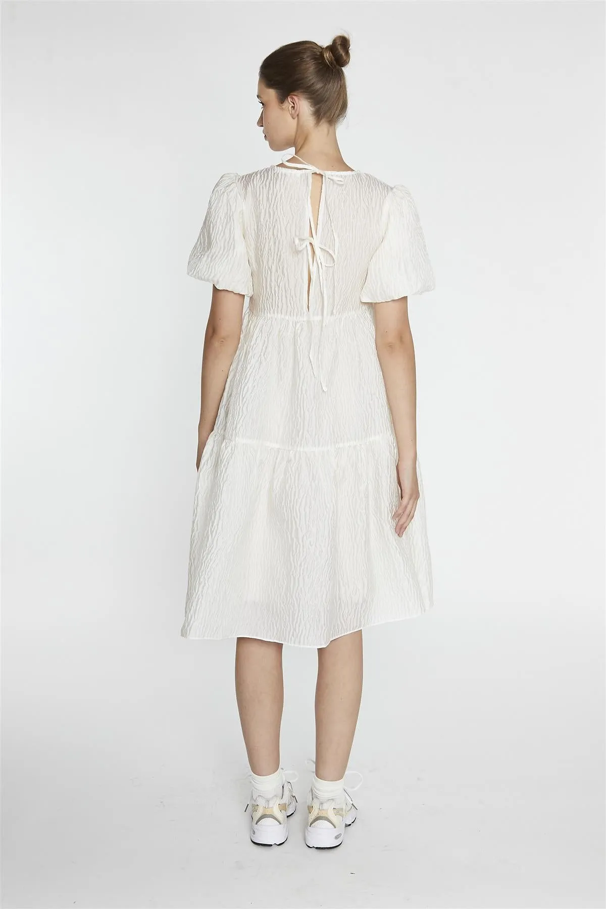 Cream Textured-Brocade Tiered Midi-Dress sold by Glamorous product image thumbnail 2